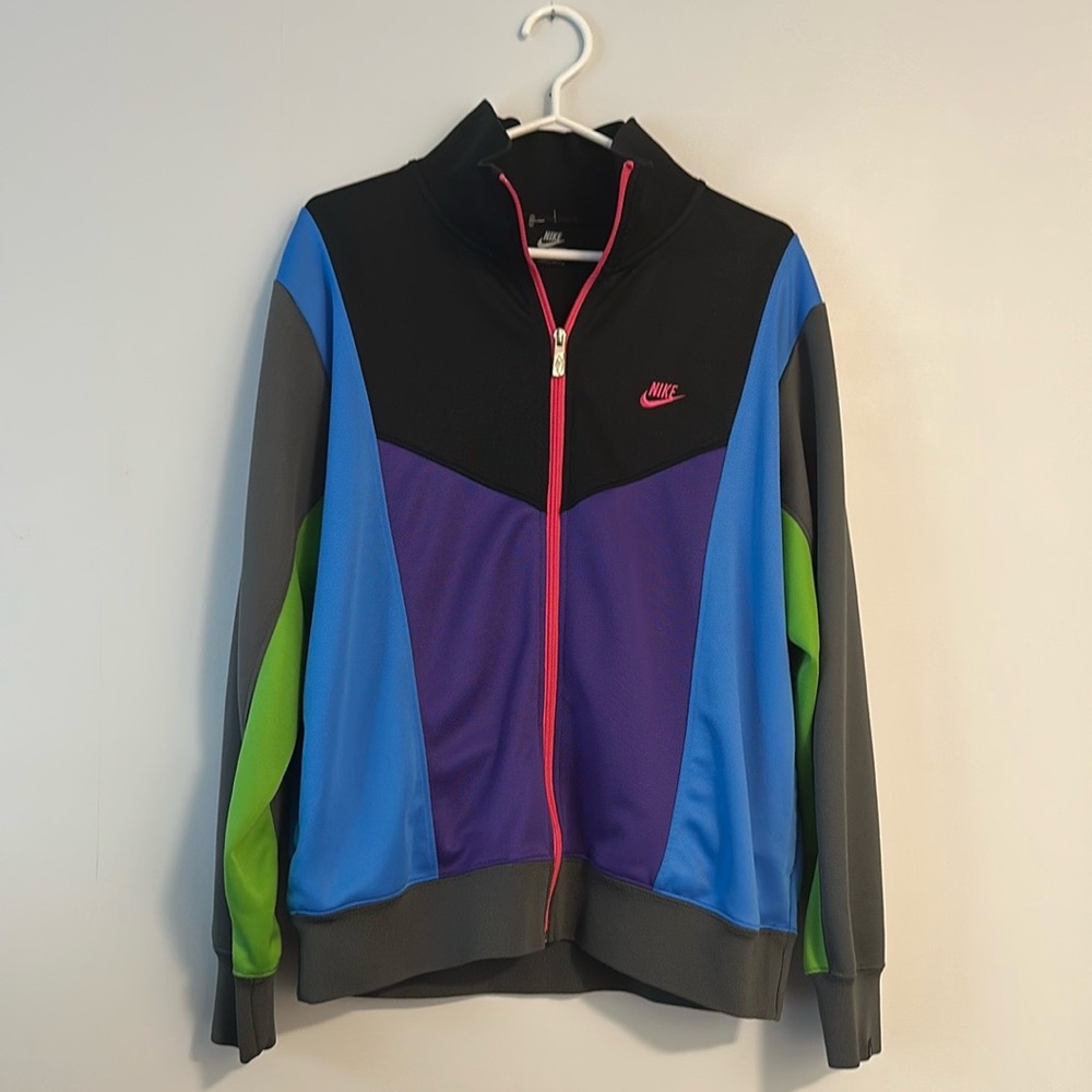 Man Nike Colorful Sportswear Jacket Size L